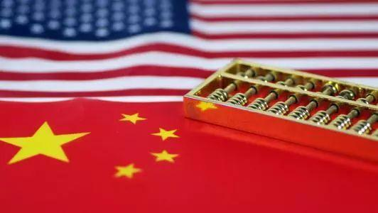 Escalade des tensions tarifaires: les dernières politiques commerciales américano-chinoises